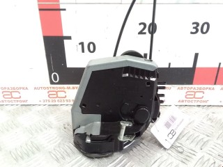Замок двери задней правой, ориг. номер 690500D070, Toyota Yaris 2005-2009