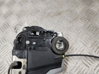 Замок двери задней правой, ориг. номер 690500D070, Toyota Yaris 2005-2009