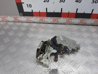 Замок двери задней левой Nissan Almera 2002-2006