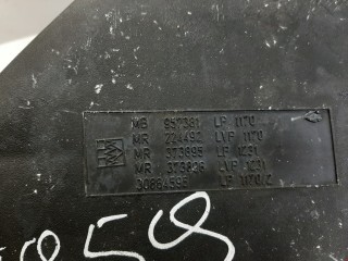 Корпус воздушного фильтра, ориг. номер MR160188, 957381, Mitsubishi Carisma 1995-1999
