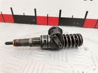 Форсунка, ориг. номер 038130073AG, 0414720215, Volkswagen Golf 2003-2009
