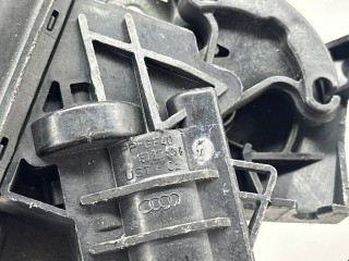 Замок багажника, ориг. номер 4F5827505D, Audi A8 2002-2005