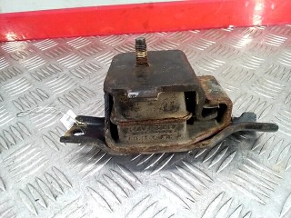 Подушка крепления двигателя, ориг. номер 41022FA091, Subaru Forester 1997-2000