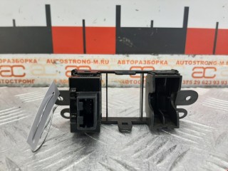 Кнопка антипробуксовочной системы (ABS/ESP), ориг. номер 251465Z000, Nissan Armada 2003-2007