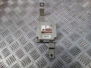 Блок управления раздаточной коробки Nissan Murano 2002-2008