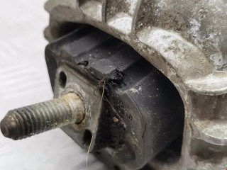 Подушка крепления двигателя, ориг. номер 1398111, 22116768853, BMW 3 E90/E91/E92/E93 2004-2008
