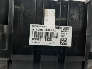 Щиток приборов (приборная панель), ориг. номер 1P0920840C, 1P0920823G, Seat Leon 2005-2009