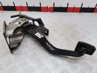 Педаль тормоза, ориг. номер 328001G000, Kia Rio 2002-2005