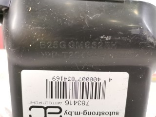 Дефлектор обдува салона, ориг. номер C1006493000, Mazda Premacy 2001-2005
