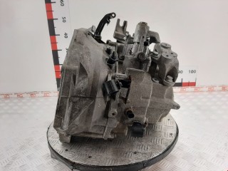 КПП механическая (МКПП) 6-ступенчатая, ориг. номер F40, 55577508, Opel Insignia 2008-2013