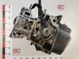 Блок цилиндров, ориг. номер 11400-0R030, Toyota Avensis 2003-2006