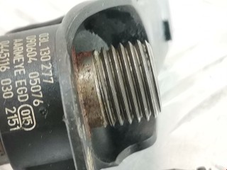 Форсунка, ориг. номер 0445116030, 03L130277, Volkswagen Passat 2005-2010