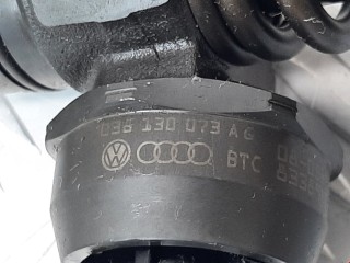 Форсунка, ориг. номер 038130073AG, 0414720215, Volkswagen Passat 2005-2010