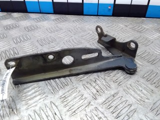 Петля капота левая, ориг. номер 654010F010, Nissan Terrano
