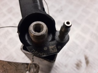 Форсунка, ориг. номер 0445116030, 03L130277, Volkswagen Passat 2005-2010