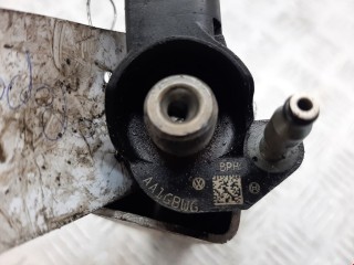 Форсунка, ориг. номер 0445116030, 03L130277, Volkswagen Passat 2005-2010