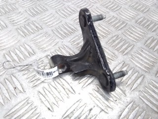Петля двери передней правой Mercedes C W204 2007-2011