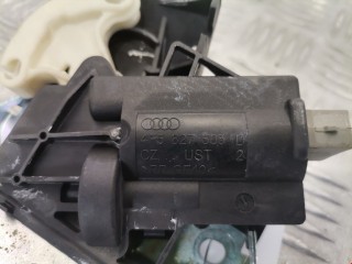 Замок багажника, ориг. номер 4F5827505D, Volkswagen Passat 2005-2010