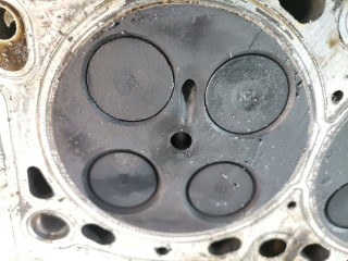 Головка блока цилиндров, ориг. номер R2AA10090E, Mazda 3 2006-2009