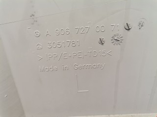 Обшивка двери передней левой (дверная карта), ориг. номер A9067270071, A906720071, Mercedes Sprinter 2006-2014