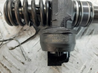 Форсунка, ориг. номер 038130073AG, 0414720215, Volkswagen Passat 2005-2010