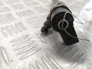Форсунка, ориг. номер A6460700787, 0445110238, Mercedes C W203 2004-2008