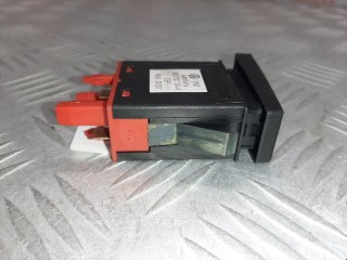 Кнопка антипробуксовочной системы (ABS/ESP), ориг. номер 3B0927134A, Volkswagen Passat 2000-2005
