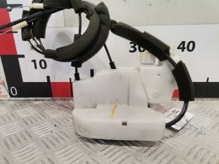 Замок двери передней правой, ориг. номер 80500ZS32A, Nissan Pathfinder 2004-2010