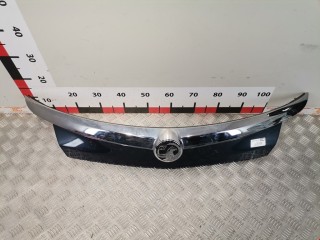 Подсветка номера Opel Insignia 2008-2013