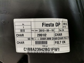Обшивка двери передней правой (дверная карта), ориг. номер C1BBA23942A, Ford Fiesta 2008-2013