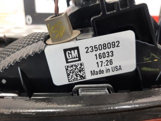 Фонарь крышки багажника правый, ориг. номер 84130997, 23508092, Chevrolet Malibu 2013-2016