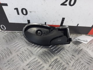 Ручка внутренняя передняя правая Ford Focus 2001-2005
