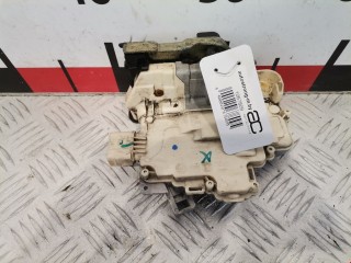 Замок двери передней правой Audi A5 2007-2011