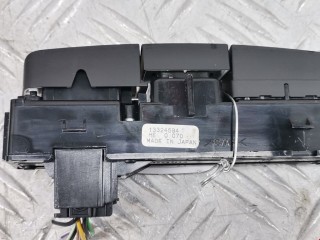 Кнопка аварийной сигнализации, ориг. номер 13324594, Opel Insignia 2008-2013