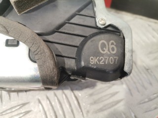 Замок двери передней правой, ориг. номер 6903002250, Toyota Avensis 2008-2011