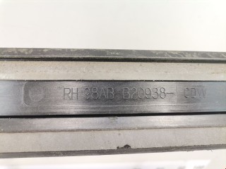 Молдинг двери передней правой, ориг. номер 98ABB20938CDW, Ford Focus 2001-2005