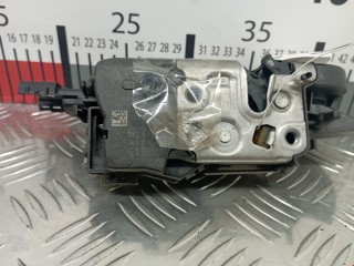 Замок двери передней правой, ориг. номер 9800616980, Peugeot 308 2007-2011