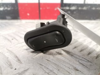 Кнопка стеклоподъемника Opel Astra 1998-2009