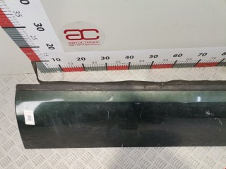 Молдинг двери передней правой, ориг. номер LR006221, Land Rover Range Rover 2002-2005