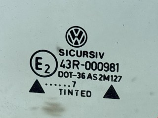Стекло двери передней правой, ориг. номер 1H3845202, Volkswagen Golf 1991-2000