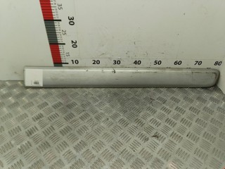 Молдинг двери передней левой, ориг. номер 877114D100, Kia Carnival 2002-2006