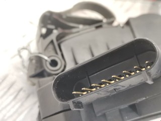Замок двери передней правой, ориг. номер BM5AA21812CB, 5275267, Ford Focus 2007-2011