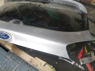 Ручка крышки багажника, ориг. номер 1831471, Ford Kuga 2008-2013
