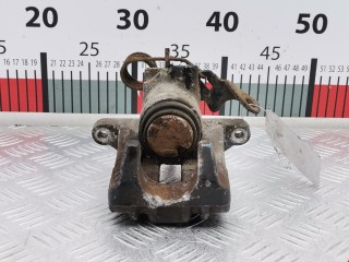Суппорт задний левый, ориг. номер 8E0615423, Volkswagen Passat 1996-2001