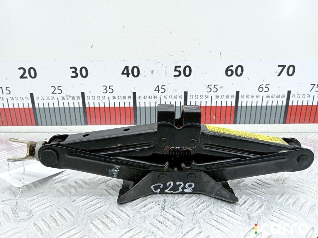Домкрат Toyota Yaris 2003-2005, 091110D010, фото 1