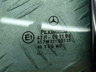 Стекло кузовное боковое правое, ориг. номер A1706700410, Mercedes SLK R170 1996-2000