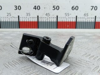 Петля двери задней правой Volkswagen Golf Plus 2005-2009