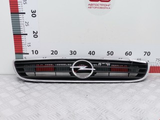 Решетка радиатора Opel Zafira 1999-2003
