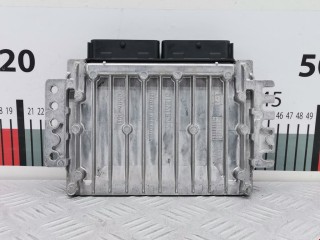 Блок управления двигателем, ориг. номер 30614301, S118245002F, Volvo S40 2000-2004
