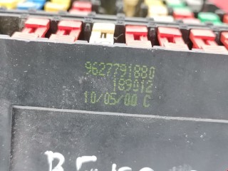 Блок предохранителей, ориг. номер 9627791880, 658005, Peugeot 206 1998-2003